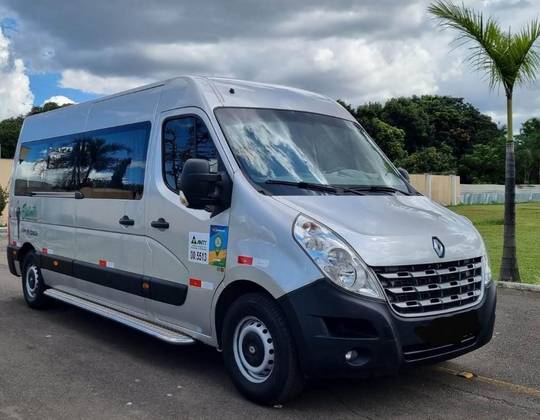 RENAULT MASTER 2.3 DCI DIESEL MINIBUS EXECUTIVE 16L L3H2 3P MANUAL